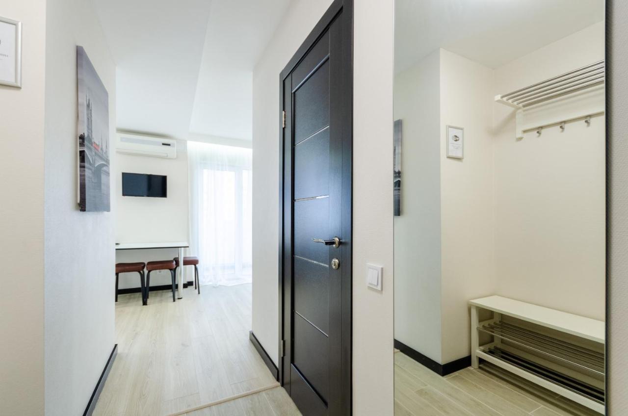 Artal Apartment On Obolonsky Avenue 31 Kiev Exterior foto